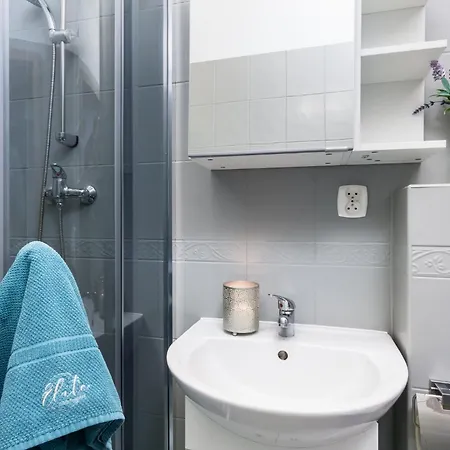 Elite Ergo Arena Apartament *